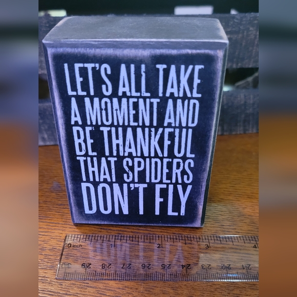 Wooden Sign - Spider 🕷 - Picture 2 of 2